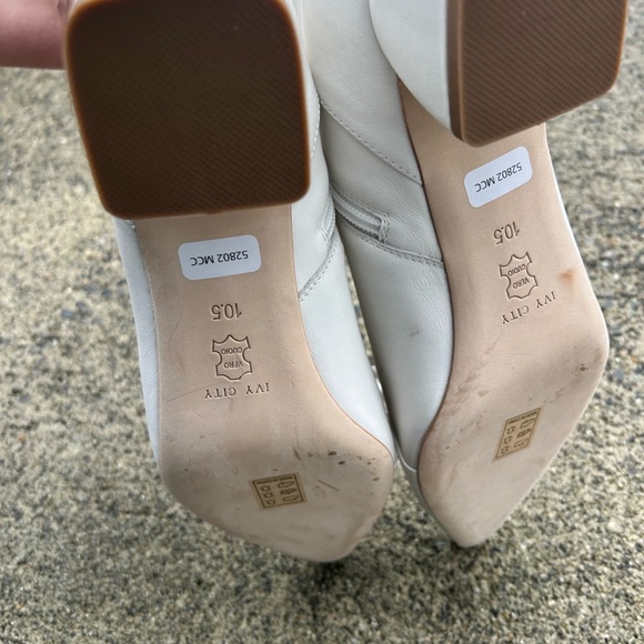NEW IVY CITY CO White Ankle Boots - Picture 8 of 16